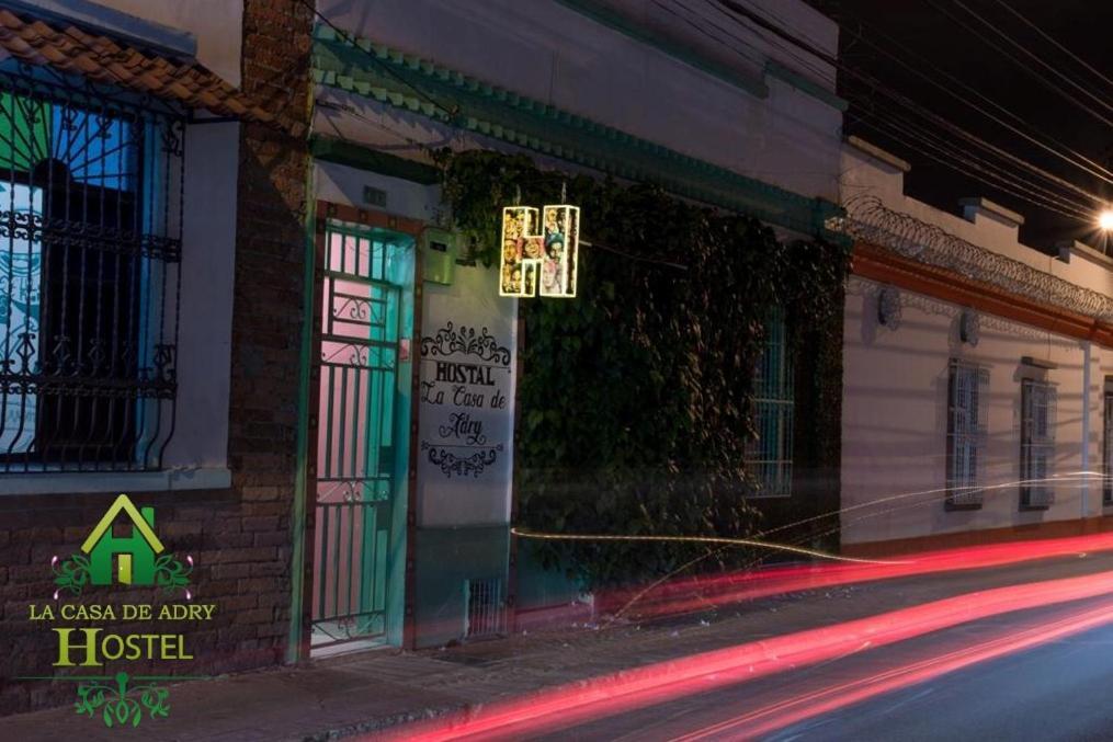 فندق La Casa De Adry كالي المظهر الخارجي الصورة